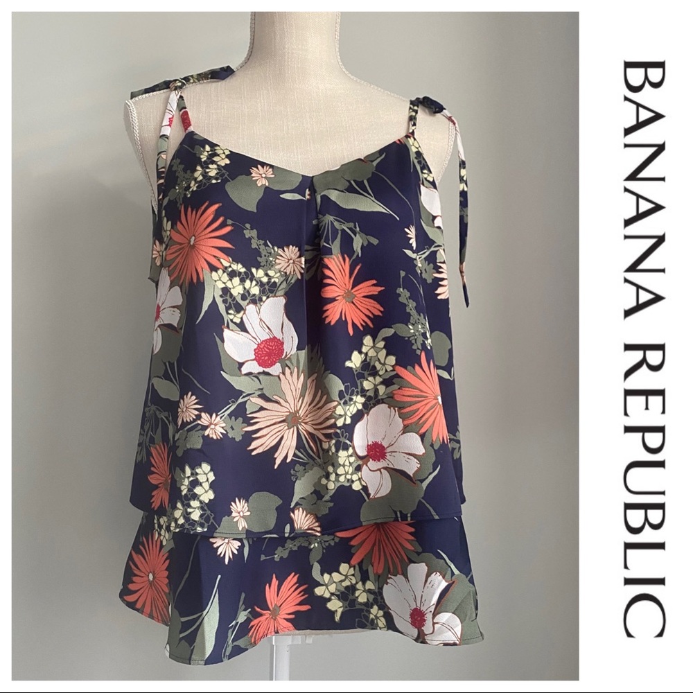 NWT BR Navy Floral Print Tie Shoulder Tiered Top, Size Small